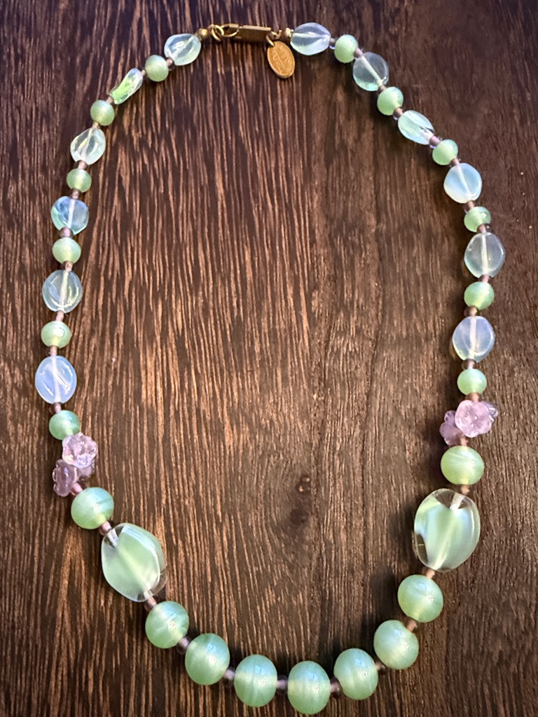 Vintage Miriam Haskell Purple And Green Glass Beaded Necklace 175$